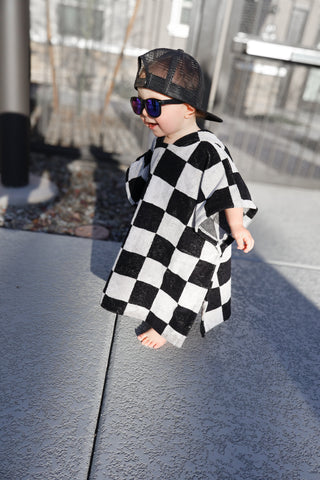 DRY DAZE AHEAD • CHECKERED HOODED TOWEL