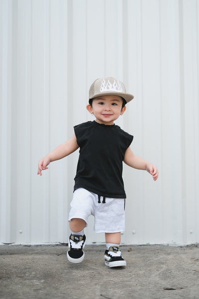 HEATHER GRAY • CUT-OFF SHORTS