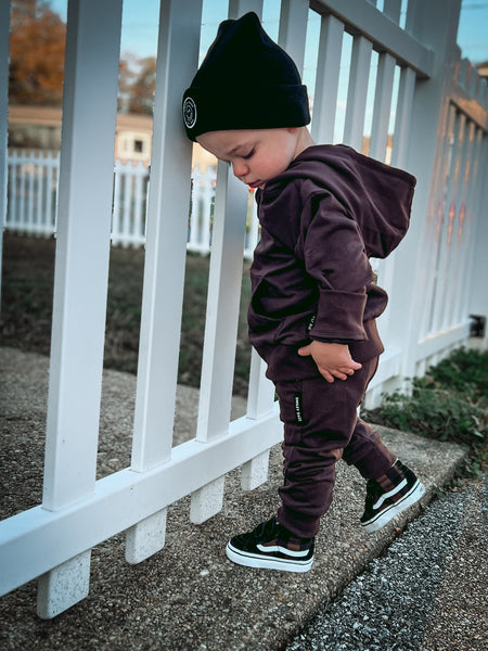 CHOCOLATE • JOGGERS