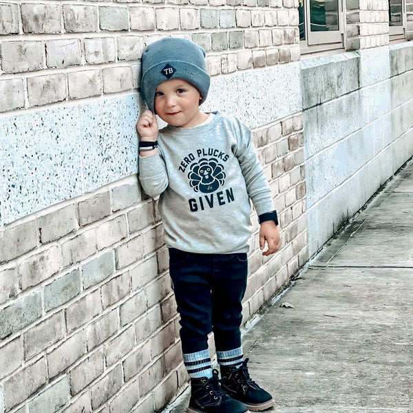Zero Plucks Given Kids Crewneck - Model2 - Ledger Nash Co